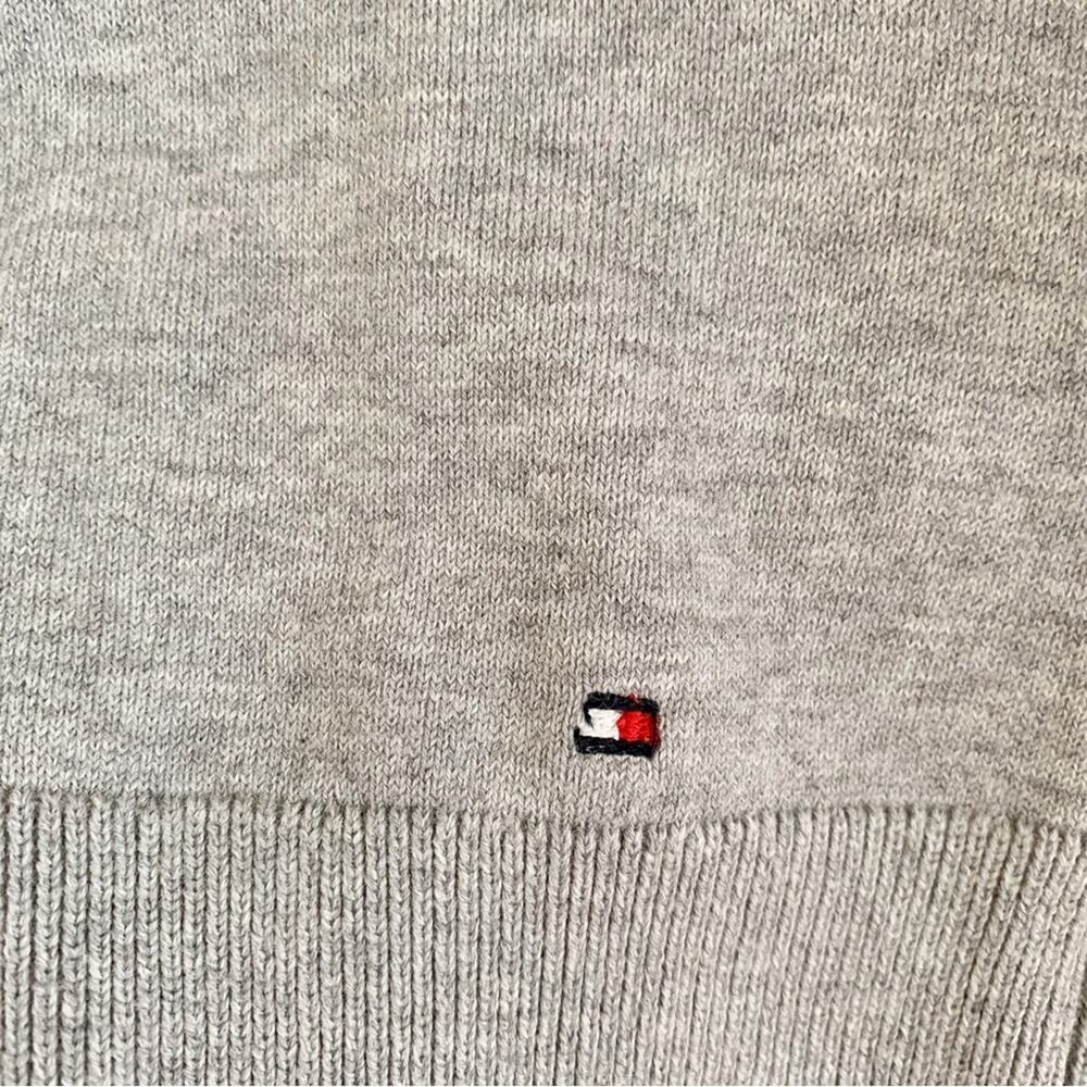 Tommy Hilfiger Grey Stella Flag Mock Neck Sweater NWT Medium - Picture 4 of 7